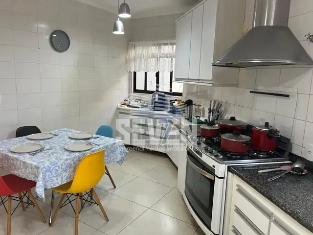 Casa com 500m² 3 quartos e 4 banheiros, à venda, no bairro Samambaia Parque Residencial em Bauru