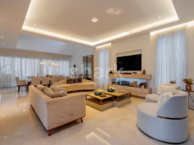 Casa com 624m² 4 quartos e 7 banheiros, à venda, no bairro Alphaville em Santana de Parnaíba