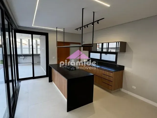 Casa 4 quartos e 6 banheiros, à venda, no bairro Urbanova em São José dos Campos