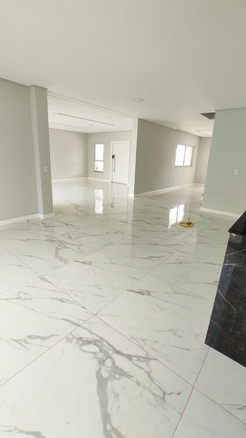 Casa, 3 quartos, 244 m² - Foto 9