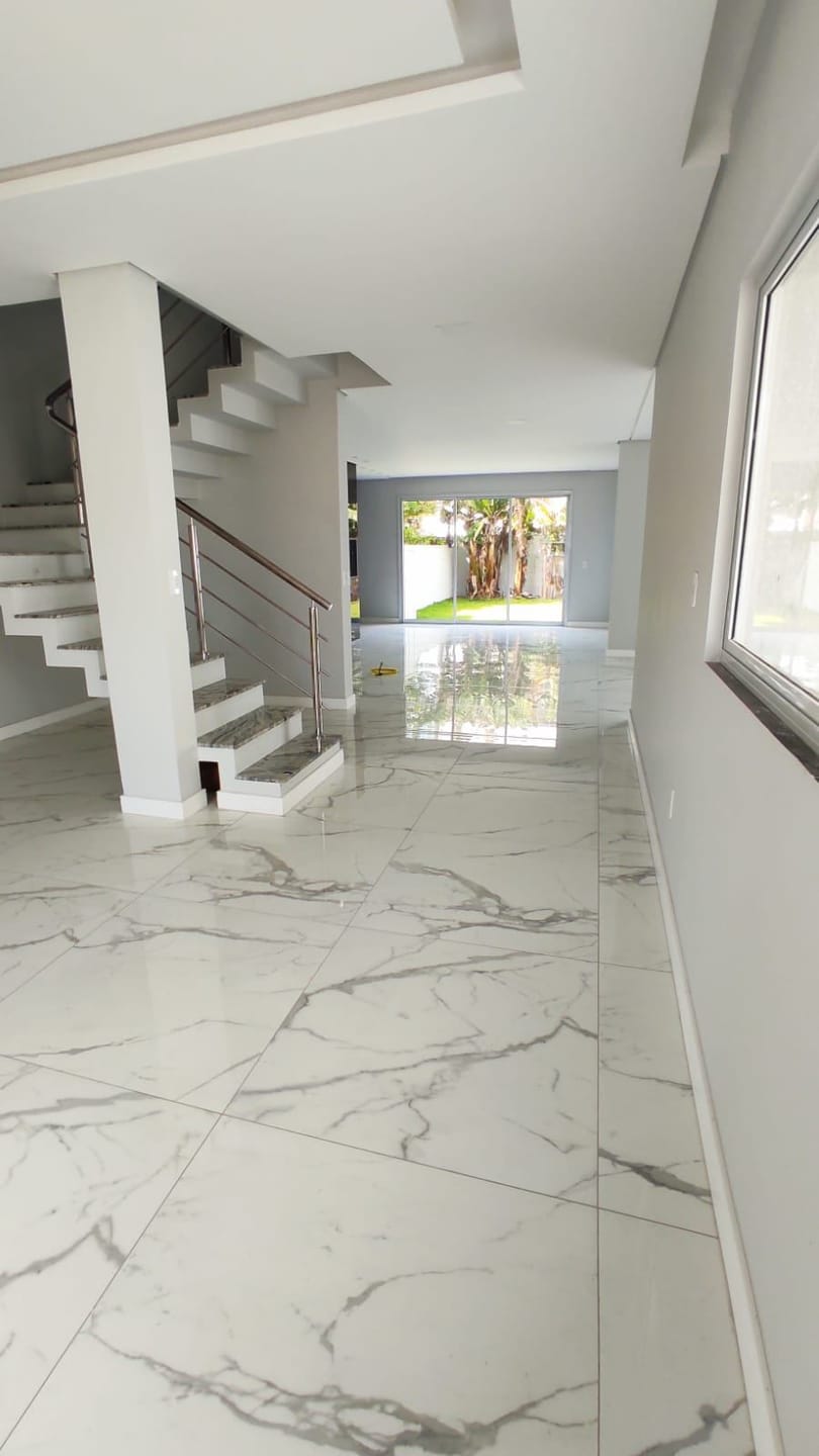 Casa, 3 quartos, 244 m² - Foto 6