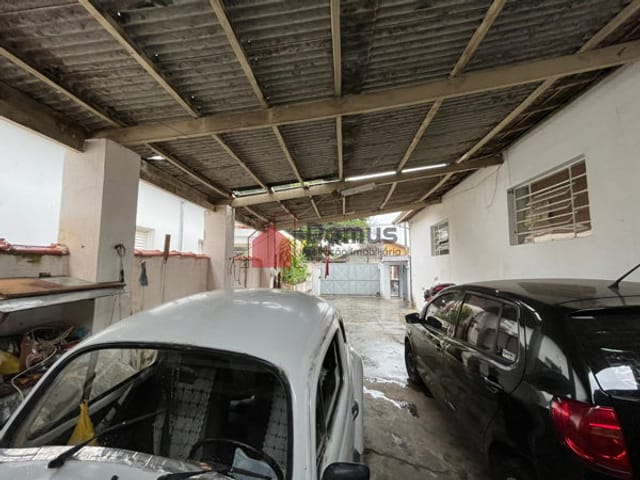 Casa com 300m², à venda, no bairro Centro em Pindamonhangaba