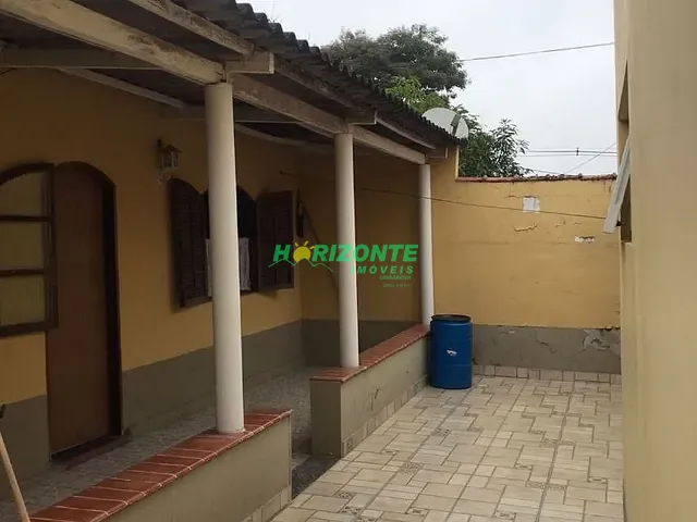 Casa com 401m² 3 quartos e 2 banheiros, à venda, no bairro Santana em São José dos Campos