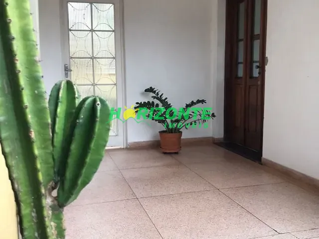 Casa com 401m² 3 quartos e 2 banheiros, à venda, no bairro Santana em São José dos Campos
