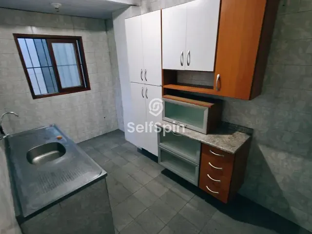 Casa 3 quartos e 1 banheiro, para alugar, no bairro Centro em Niterói