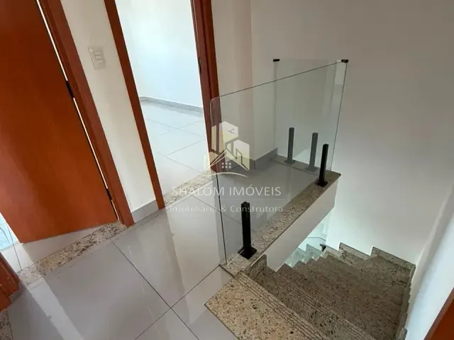 Casa 3 quartos e 3 banheiros, à venda, no bairro Santa Amélia em Belo Horizonte