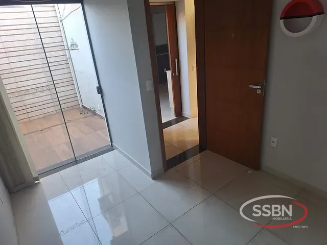 Casa 2 quartos e 1 banheiro, à venda ou para alugar, no bairro Jardim Bela Vista em Nova Odessa