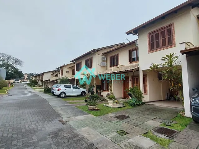 Casa 3 quartos e 3 banheiros, à venda, no bairro São Jorge em Novo Hamburgo