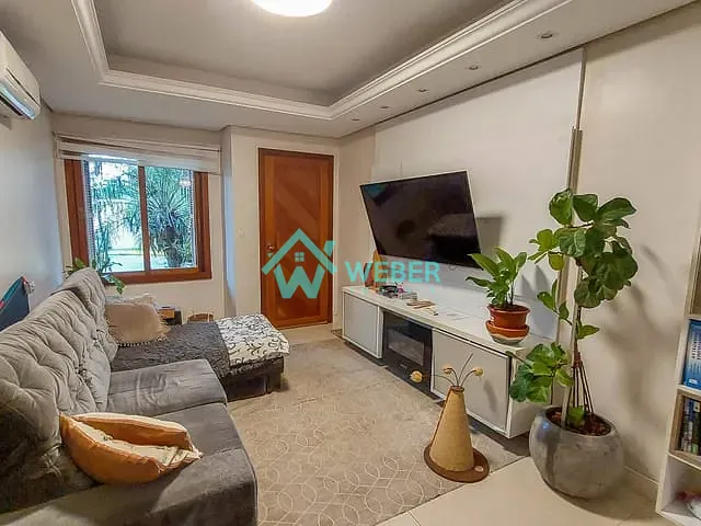 Casa 3 quartos e 3 banheiros, à venda, no bairro São Jorge em Novo Hamburgo