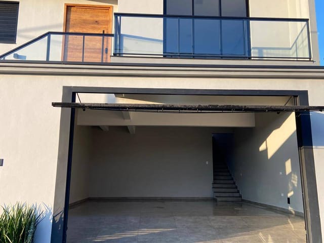 Casa com 247m² 3 quartos e 2 banheiros, à venda, no bairro Mantiqueira em Camanducaia