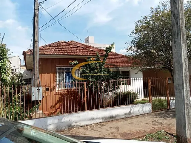 Casa com 492m², à venda, no bairro Vila Larsen 1 em Londrina