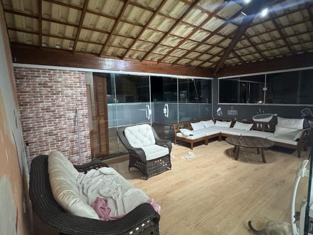 Casa com 140m² 4 quartos e 4 banheiros, à venda, no bairro Virgem Santa em Macaé