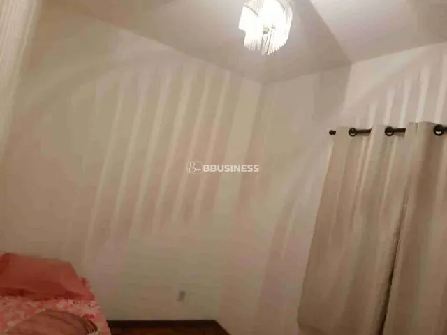 Casa 5 quartos e 4 banheiros, à venda, no bairro Parque Jardim Carioca em Campos dos Goytacazes