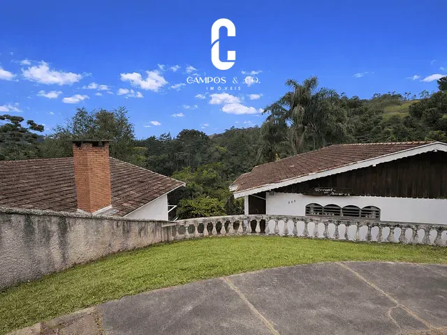 Casa com 1035m² 3 quartos e 2 banheiros, à venda, no bairro Vila Matilde em Campos do Jordão