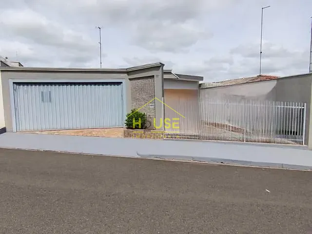Casa com 274m² 3 quartos e 1 banheiro, à venda, no bairro Vila Muniz em Votuporanga