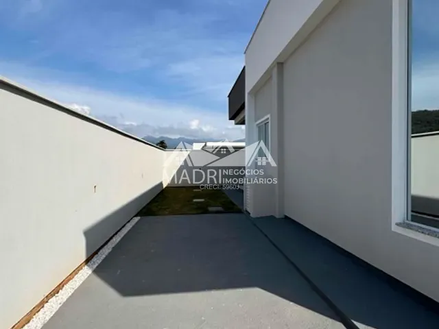 Casa 3 quartos e 2 banheiros, à venda, no bairro Alto Aririú em Palhoça