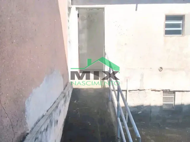 Casa 2 quartos e 2 banheiros, à venda, no bairro Taboão em Diadema