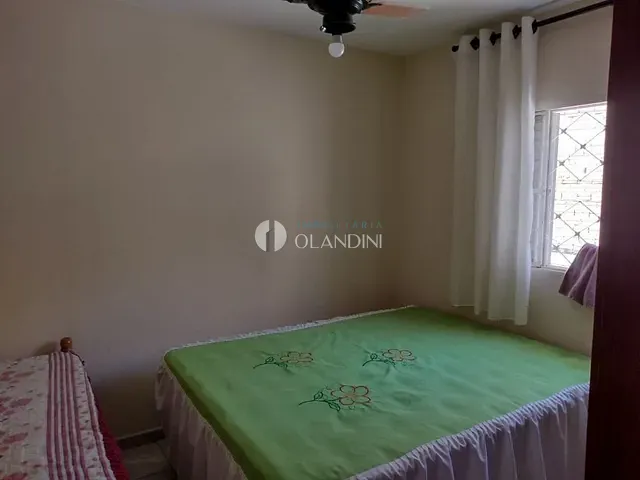 Casa com 300m² 3 quartos e 1 banheiro, à venda, no bairro Jardim Blumenau em Artur Nogueira