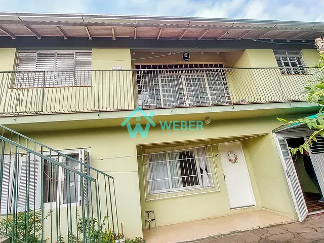 Casa 6 quartos e 4 banheiros, à venda, no bairro São Jorge em Novo Hamburgo