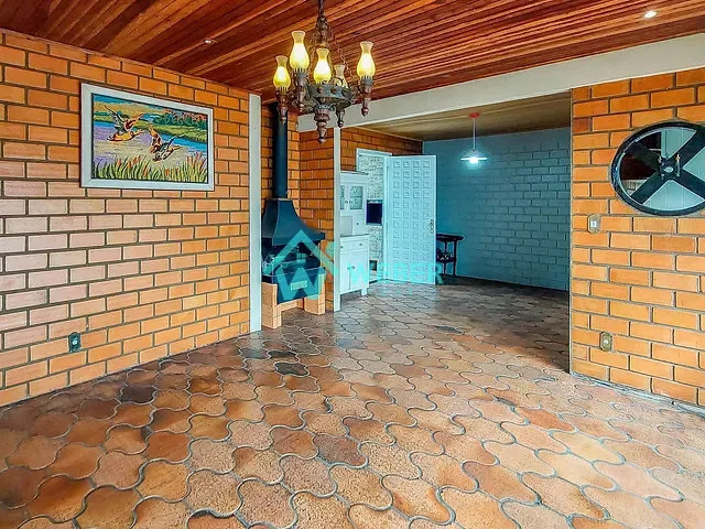 Casa 6 quartos e 4 banheiros, à venda, no bairro São Jorge em Novo Hamburgo