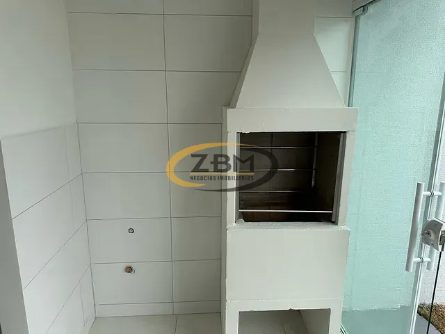 Casa com 125m² 2 quartos e 1 banheiro, à venda, no bairro Jardim Tropical em Londrina