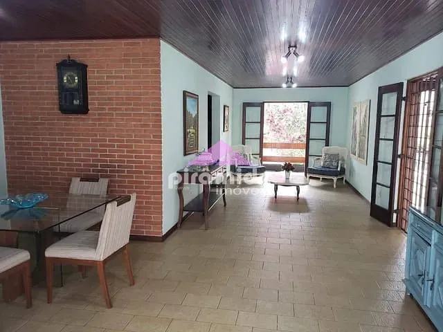 Casa com 349m² 4 quartos e 5 banheiros, à venda, no bairro Jardim Esplanada em São José dos Campos