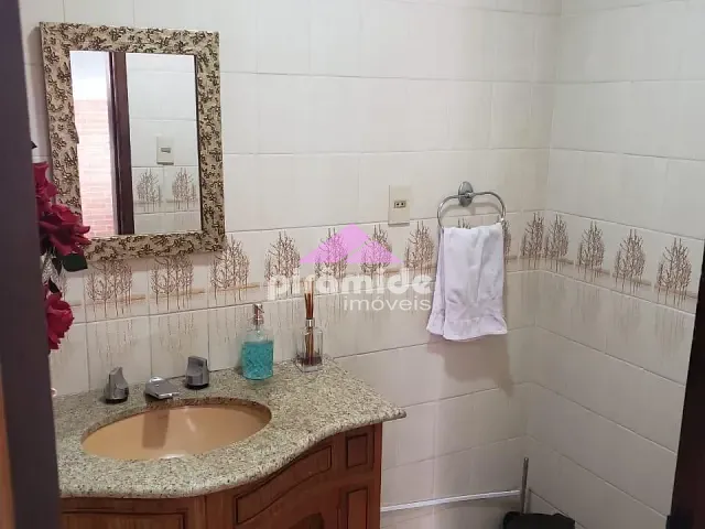 Casa com 349m² 4 quartos e 5 banheiros, à venda, no bairro Jardim Esplanada em São José dos Campos