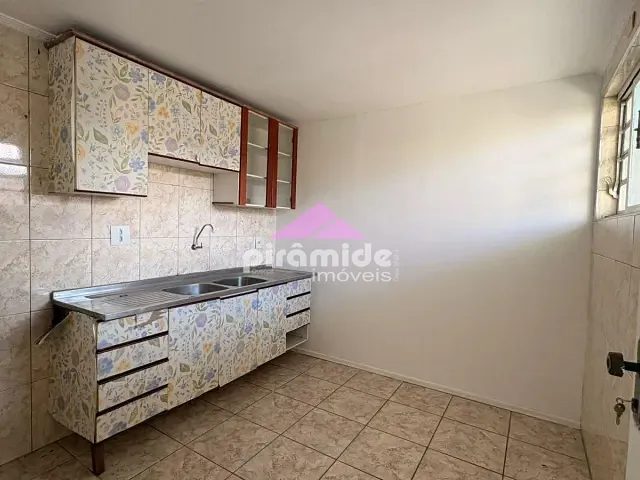 Casa com 290m², para alugar, no bairro Jardim Satélite em São José dos Campos