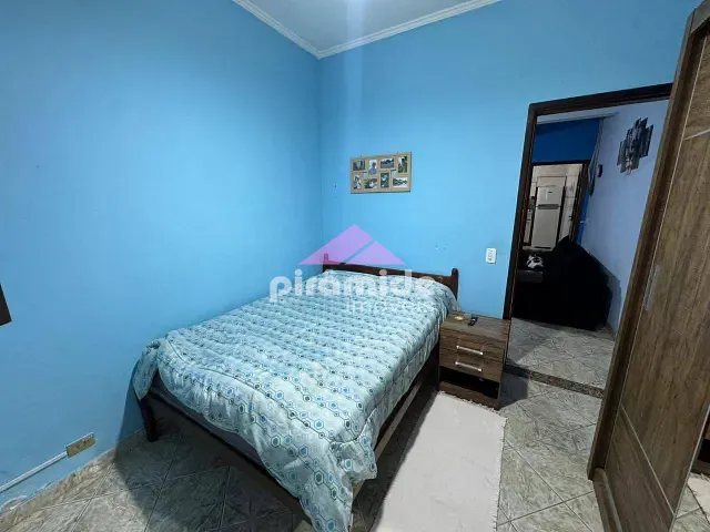 Casa com 150m² 5 quartos e 3 banheiros, à venda ou para alugar, no bairro Jaraguá em São Sebastião
