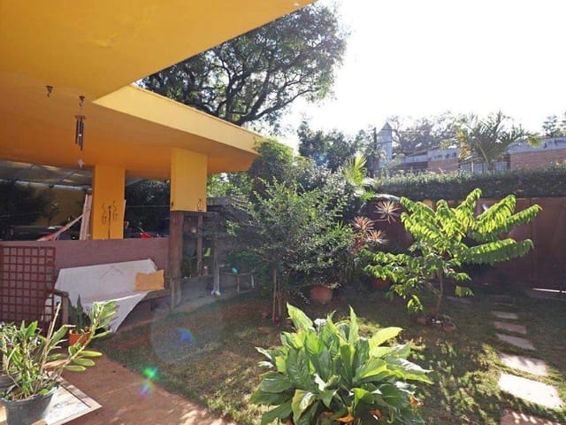 Casa 3 quartos e 4 banheiros, à venda, no bairro Alto de Pinheiros em São Paulo