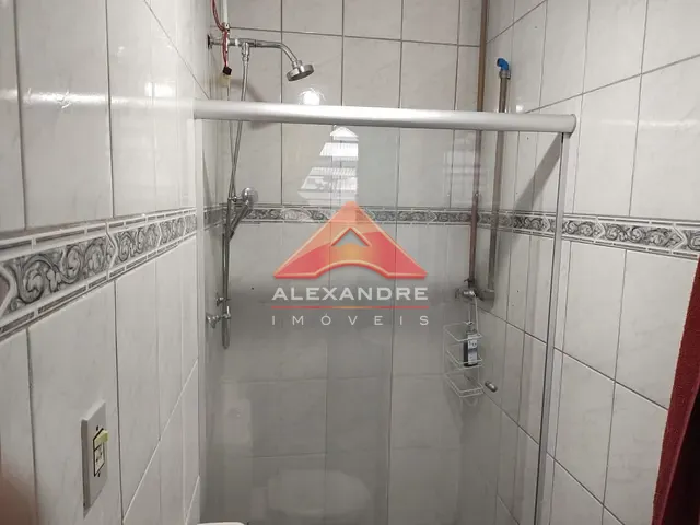Casa com 125m² 3 quartos e 2 banheiros, à venda, no bairro Jardim Ismênia em São José dos Campos