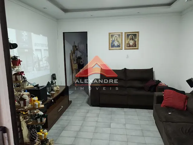 Casa com 125m² 3 quartos e 2 banheiros, à venda, no bairro Jardim Ismênia em São José dos Campos