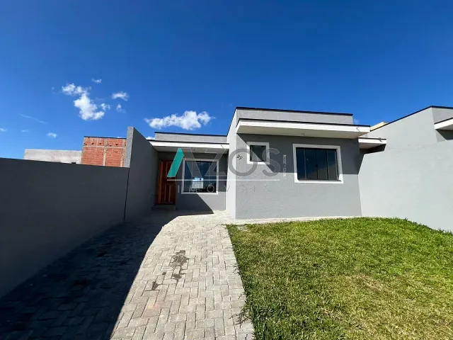 Casa com 160m² 3 quartos e 2 banheiros, à venda, no bairro Rincão em Colombo
