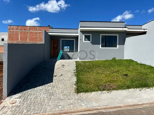 Casa com 160m² 3 quartos e 2 banheiros, à venda, no bairro Rincão em Colombo