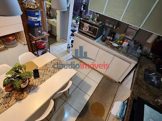 Casa 4 quartos e 2 banheiros, à venda, no bairro Colônia Santo Antônio em Barra Mansa