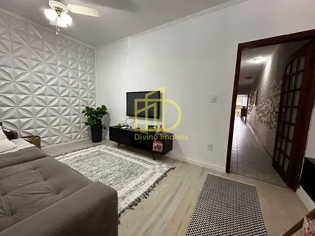 Casa com 125m² 2 quartos e 1 banheiro, à venda, no bairro Jardim Bertanha em Sorocaba