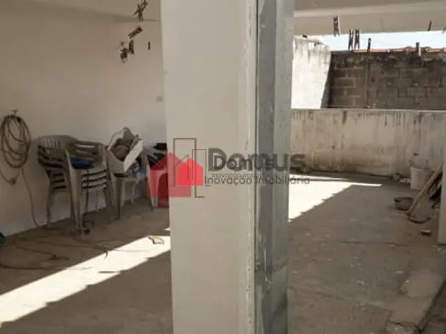 Casa à venda, no bairro Conjunto Residencial Araretama em Pindamonhangaba