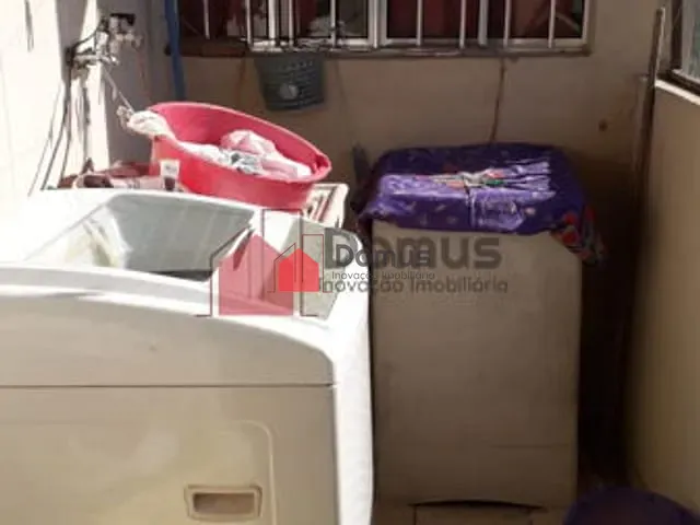 Casa à venda, no bairro Conjunto Residencial Araretama em Pindamonhangaba