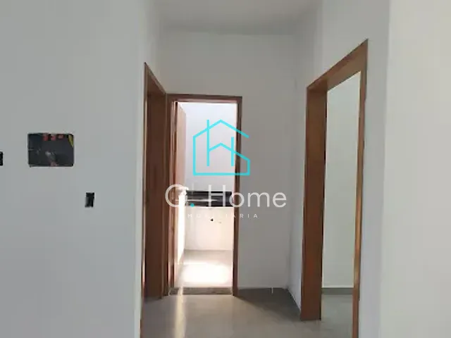Casa com 60m² 2 quartos e 1 banheiro, à venda, no bairro Jardim Padovani em Londrina