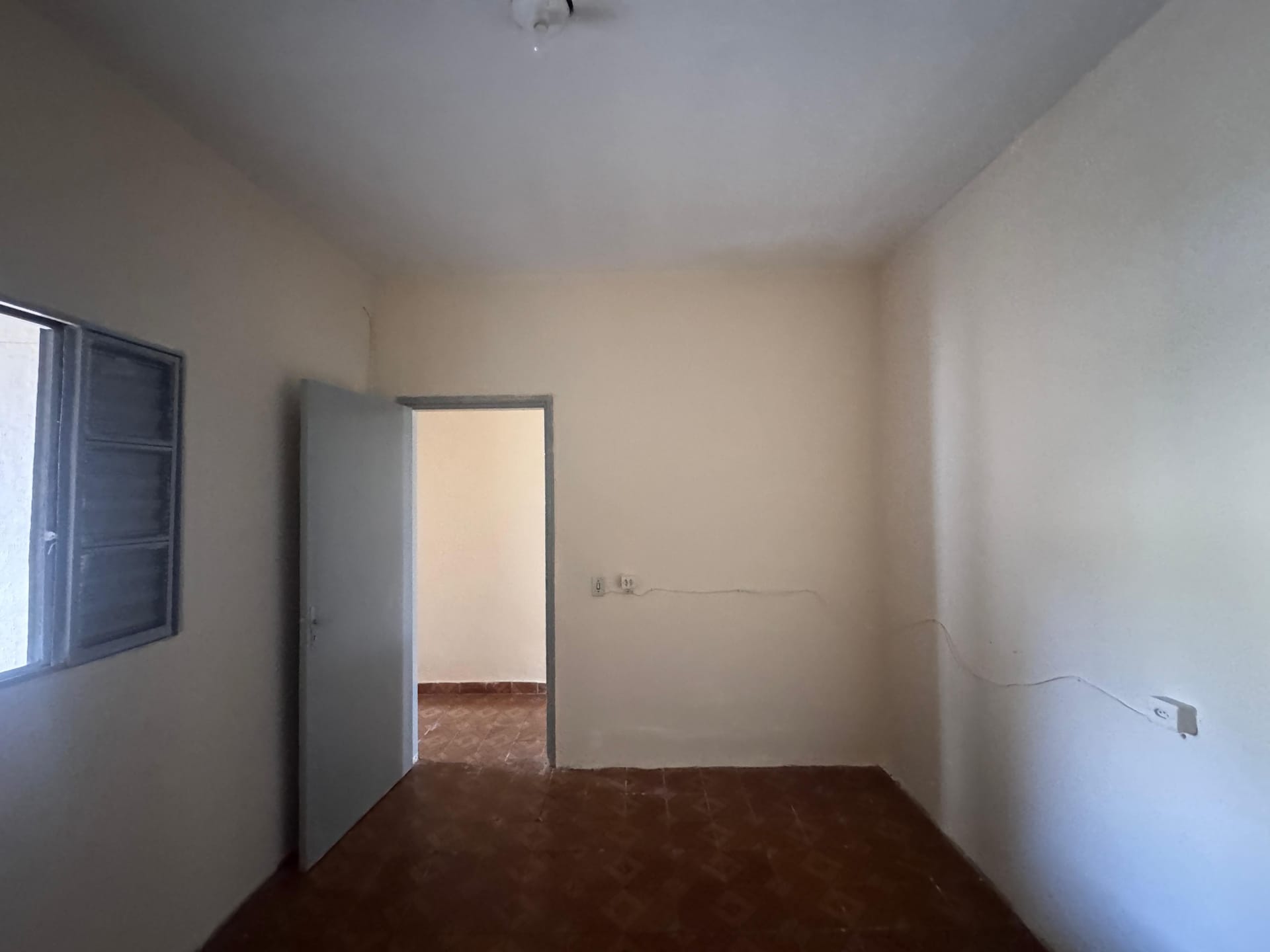 Casa para alugar com 3 quartos, 120m² - Foto 14