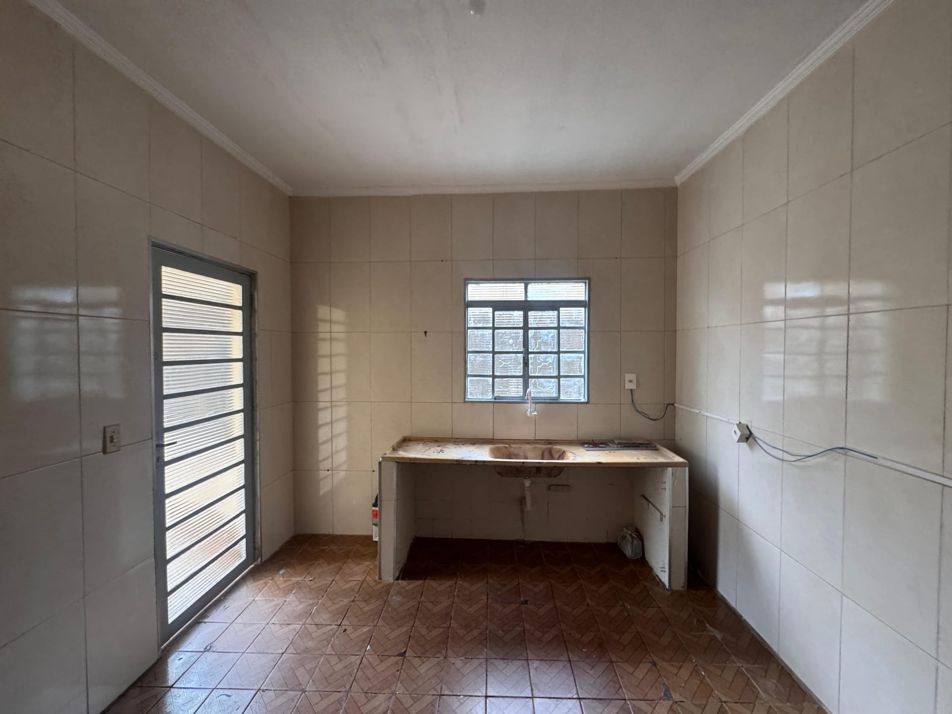 Casa para alugar com 3 quartos, 120m² - Foto 11