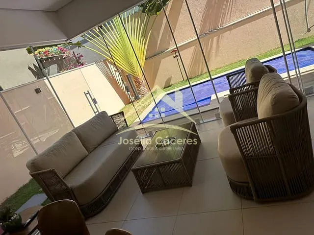 Casa 4 quartos e 6 banheiros, à venda, no bairro Jardim Itália em Cuiabá