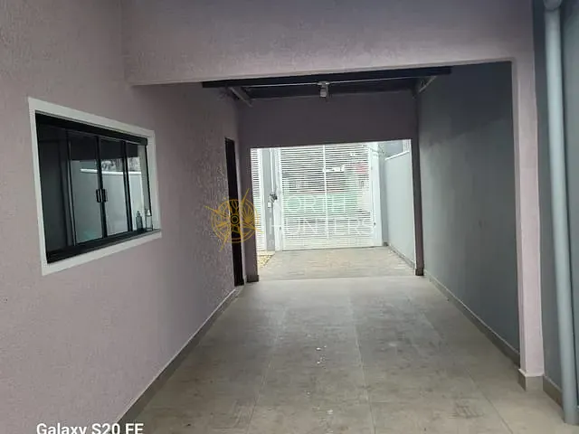 Casa com 110m² 3 quartos e 3 banheiros, à venda, no bairro Jardim Iririú em Joinville