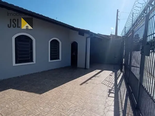 Casa com 300m² 3 quartos e 2 banheiros, à venda, no bairro Parque Residencial Maria Elmira em Caçapava