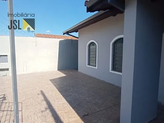 Casa com 300m² 3 quartos e 2 banheiros, à venda, no bairro Parque Residencial Maria Elmira em Caçapava