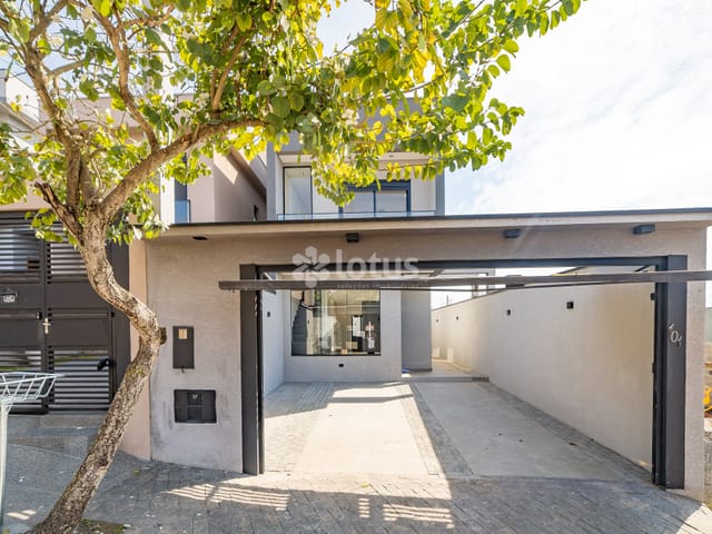 Casa com 150m² 3 quartos e 4 banheiros, à venda, no bairro Villas do Jaguari em Santana de Parnaíba
