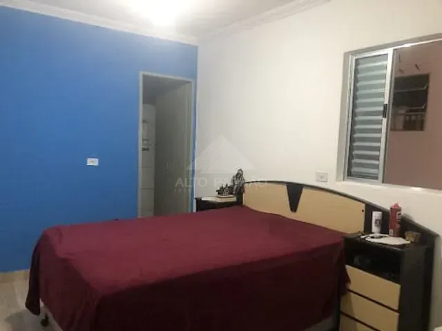 Casa com 135m² 3 quartos e 2 banheiros, à venda, no bairro Vila Emílio em Mauá