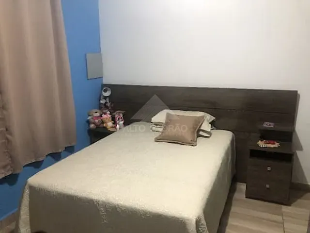 Casa com 135m² 3 quartos e 2 banheiros, à venda, no bairro Vila Emílio em Mauá
