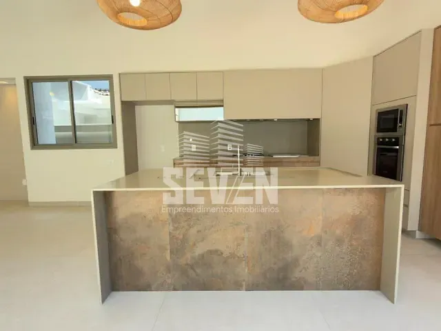 Casa 3 quartos e 2 banheiros, à venda, no bairro Residencial Villaggio III em Bauru