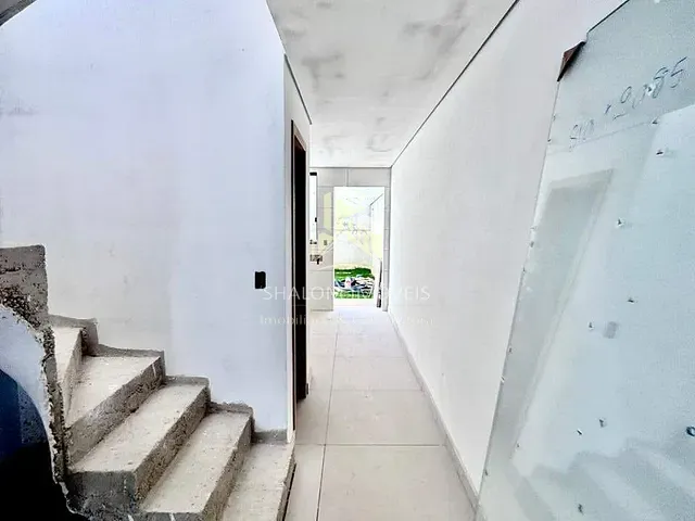 Casa 2 quartos e 3 banheiros, à venda, no bairro Copacabana em Belo Horizonte